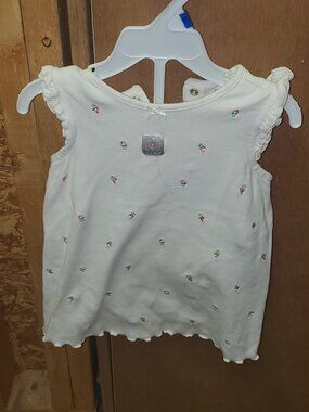 Carters 24 mon Romper Set - Small Flowers